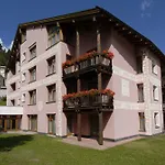 Boutique Cervus Hotel 3*