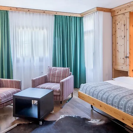 Boutique Cervus Szálloda