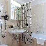 Boutique Cervus Hotel 3*