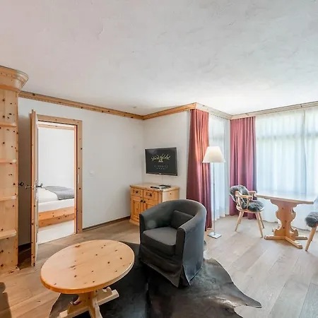 Отель Boutique Cervus 3*