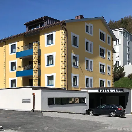 فندق Boutique Cervus 3*