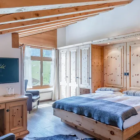 호텔 Boutique Cervus 3*